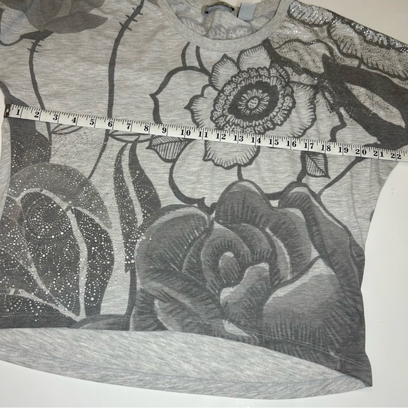 Desigual Grey Loose Cut 3/4 Sleeve Flower Design Top - Picture 6 of 8